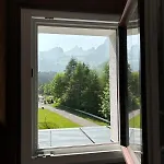 Cozy Chalet-Style Apartment Apartamento Torgon